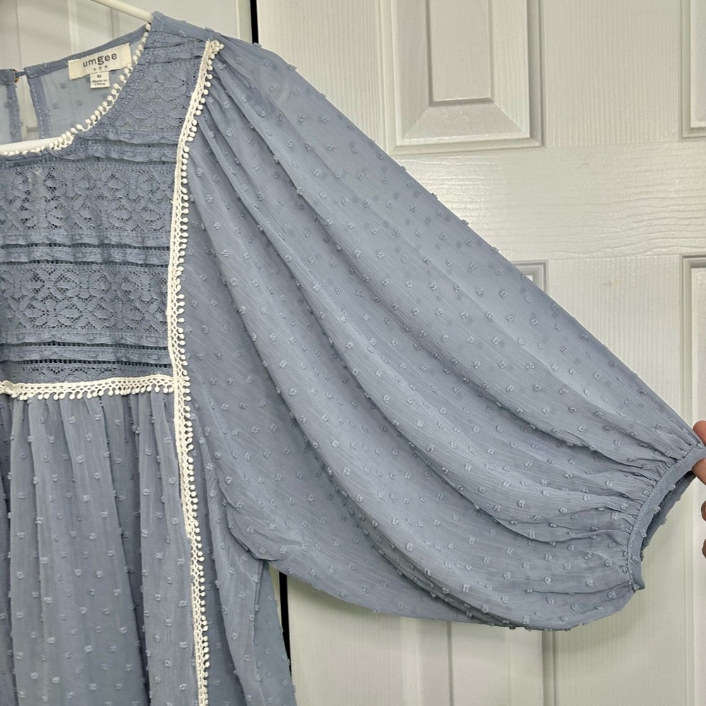 Umgee Blue Sheer Swiss Dot Lace Trim Balloon Sleeve Cottagecore Blouse Sz Medium - Picture 4 of 16